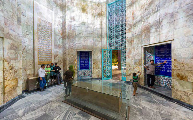 آرامگاه سعدی