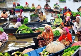 بازار شناور در اندونزی! بازار شناور در اندونزی!