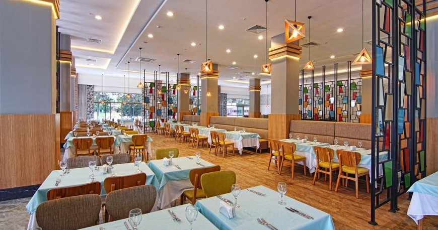 رستوران هتل دوسینیا لاکچری ریزورت آنتالیا