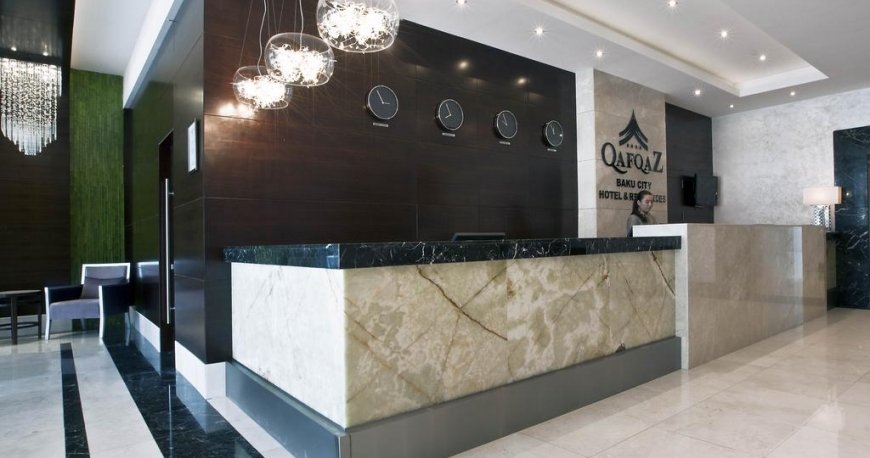 لابی هتل قفقاز باکو سیتی لابی هتل قفقاز باکو سیتی
