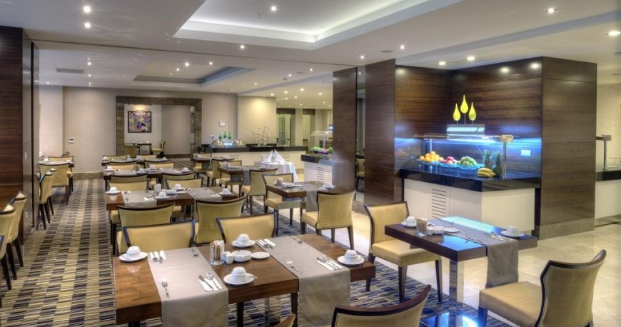 رستوران هتل قفقاز باکو سیتی رستوران هتل قفقاز باکو سیتی