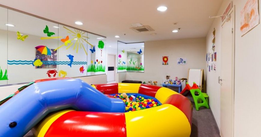 کیدز کلاب هتل هالیدی این سنت پترزبورگ کیدز کلاب هتل هالیدی این سنت پترزبورگ