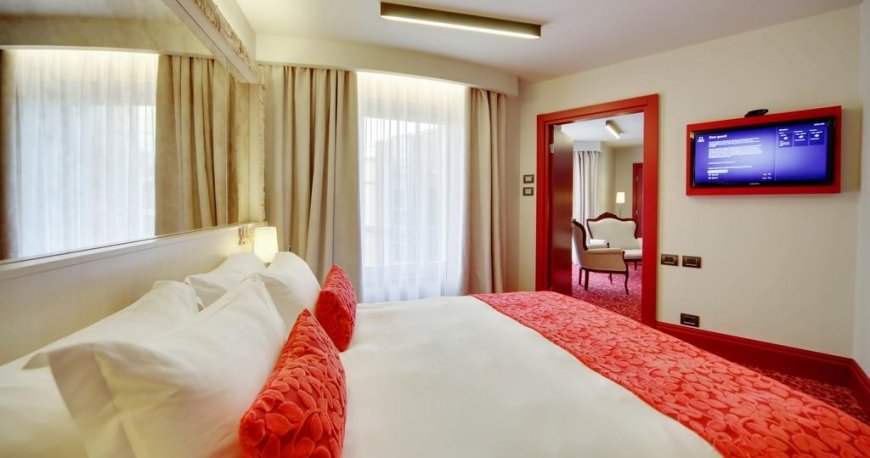 اتاق هتل دومینا پرستیژ سنت پترزبورگ اتاق هتل دومینا پرستیژ سنت پترزبورگ