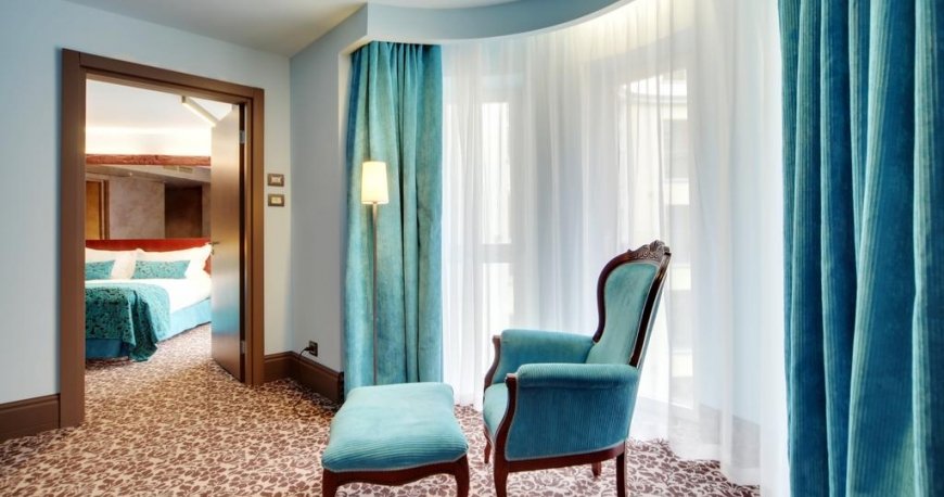 اتاق هتل دومینا پرستیژ سنت پترزبورگ اتاق هتل دومینا پرستیژ سنت پترزبورگ