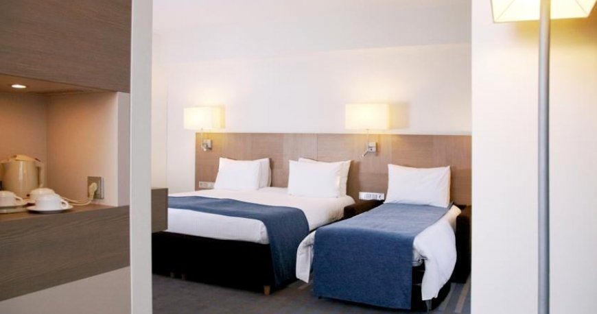 اتاق هتل هالیدی این سنت پترزبورگ اتاق هتل هالیدی این سنت پترزبورگ