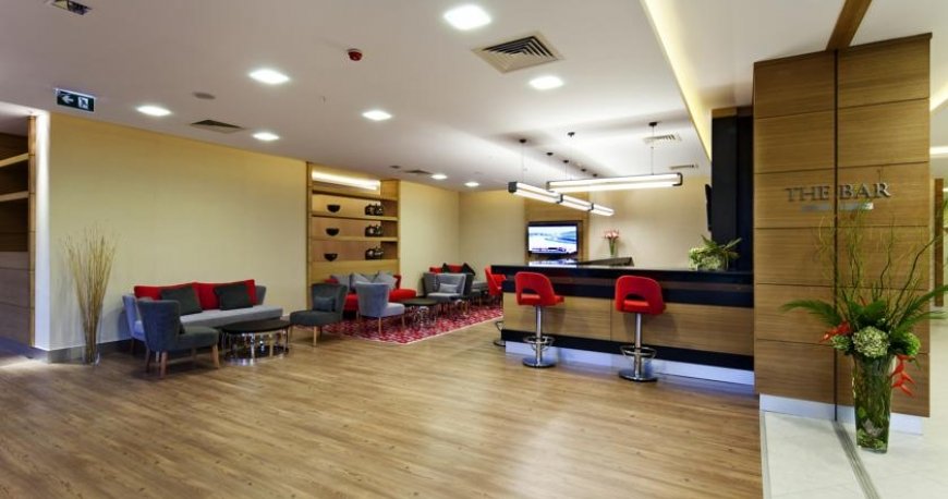 لابی هتل هیلتون گاردن این گلدن هورن لابی هتل هیلتون گاردن این گلدن هورن