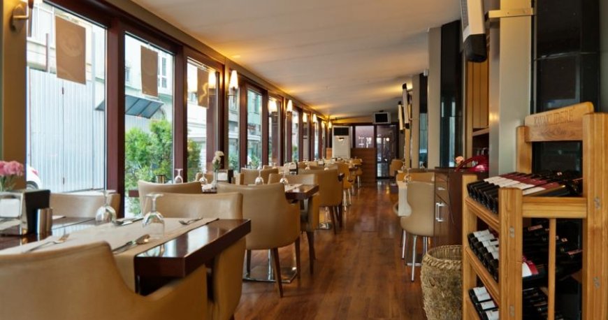 رستوران هتل ریوا استانبول