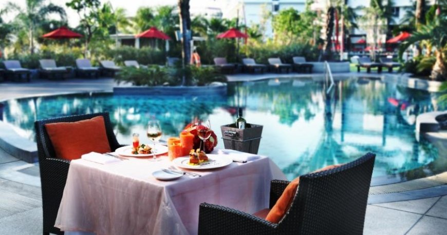 استخر هتل آماری اوشن پاتایا