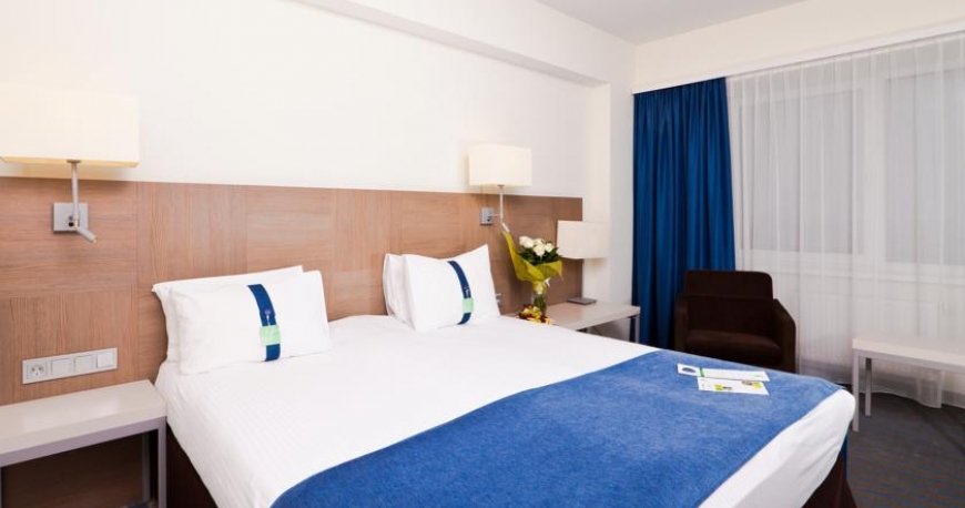 اتاق هتل هالیدی این سنت پترزبورگ اتاق هتل هالیدی این سنت پترزبورگ