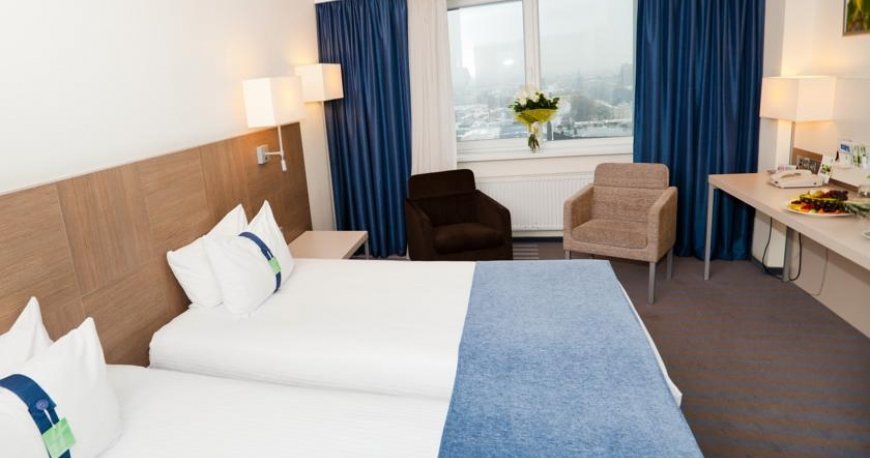 اتاق هتل هالیدی این سنت پترزبورگ اتاق هتل هالیدی این سنت پترزبورگ