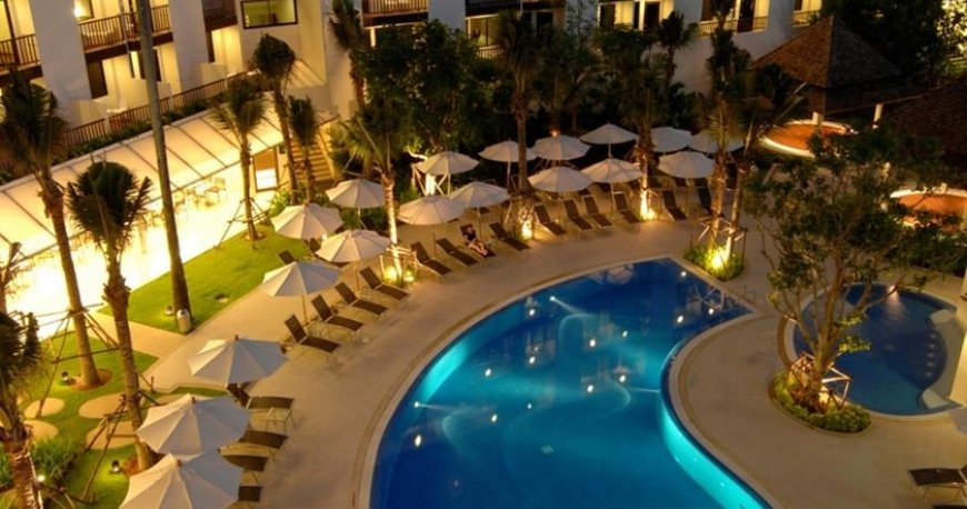 استخر هتل ایبیس پوکت