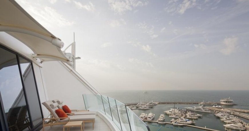 هتل جمیرا بیچ دبی