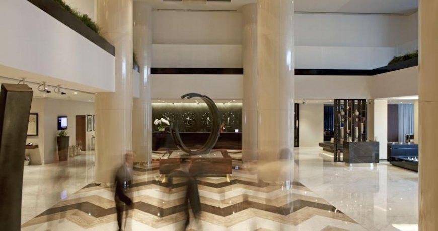 لابی هتل پولمن کریک دبی