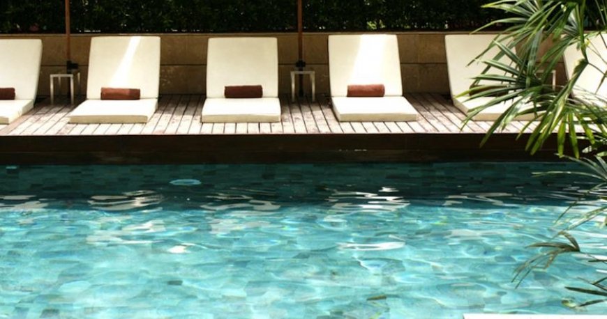 استخر هتل ویستا پاتایا استخر هتل ویستا پاتایا