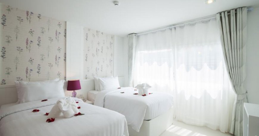 اتاق هتل پاتونگ هالیدی پوکت تایلند اتاق هتل پاتونگ هالیدی پوکت تایلند