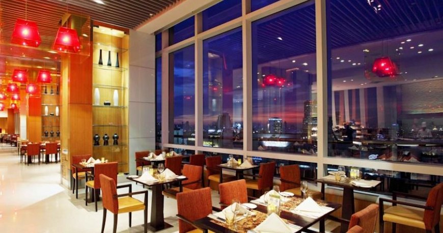 رستوران هتل سنتارا گرند بانکوک رستوران هتل سنتارا گرند بانکوک