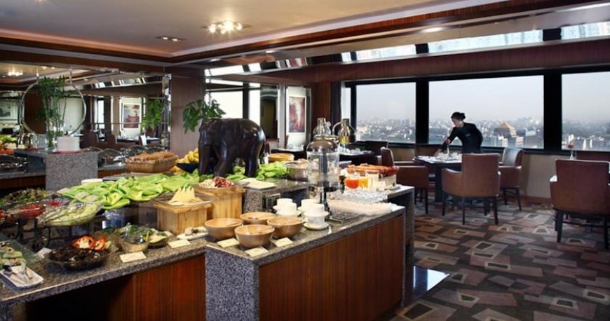 رستوران هتل اینترنشنال پکن