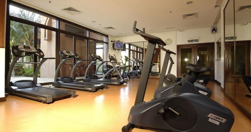 سالن بدن سازی هتل برجایا تایمز اسکور کوالالامپور سالن بدن سازی هتل برجایا تایمز اسکور کوالالامپور