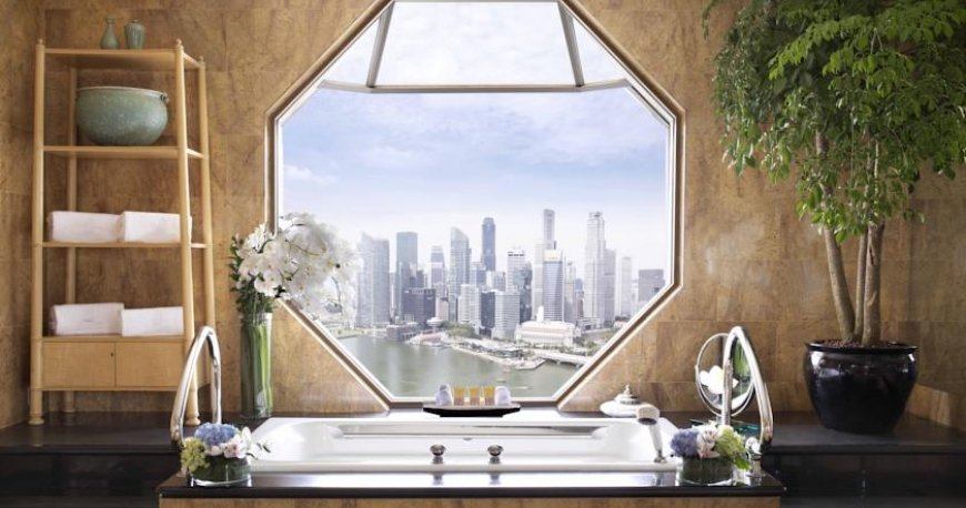 رستوران هتل ریتز کارلتون سنگاپور