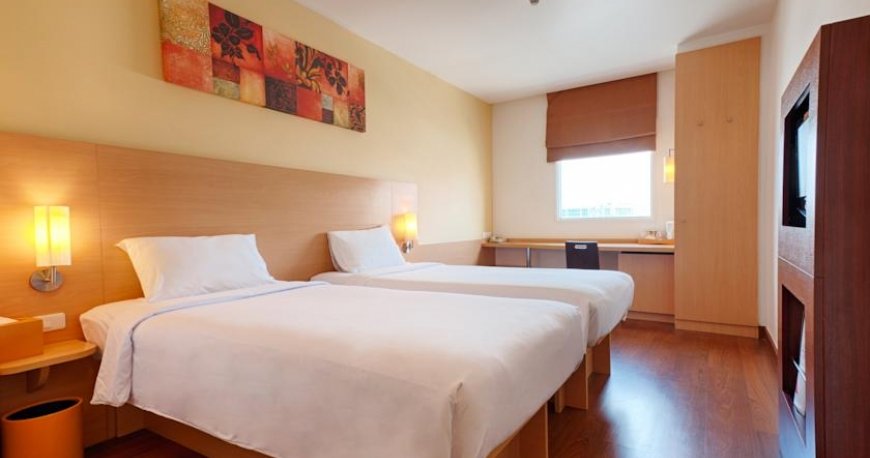 لابی هتل ایبیس پاتایا لابی هتل ایبیس پاتایا