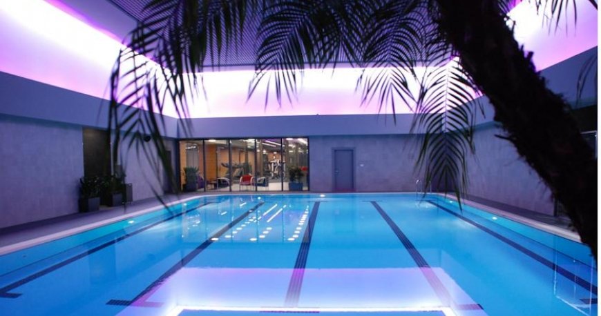 استخر هتل پوینت بارباروس استانبول