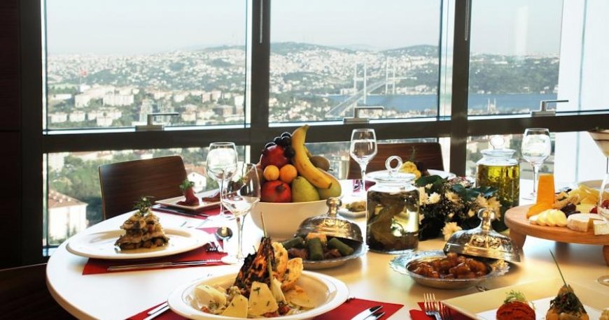 رستوران هتل پوینت بارباروس استانبول