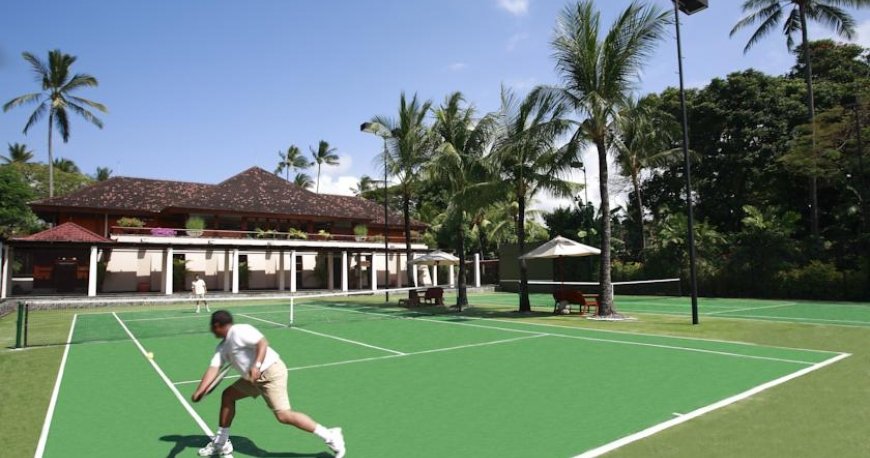 زمین تنیس هتل نوسا دوا بیچ بالی