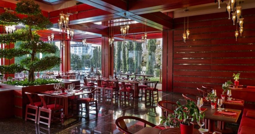 رستوران هتل گلوریا سرنیتی آنتالیا