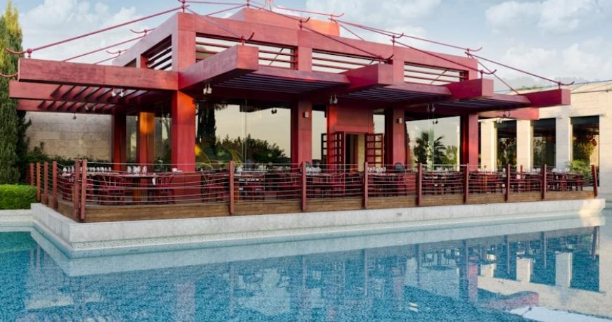 رستوران هتل گلوریا سرنیتی آنتالیا