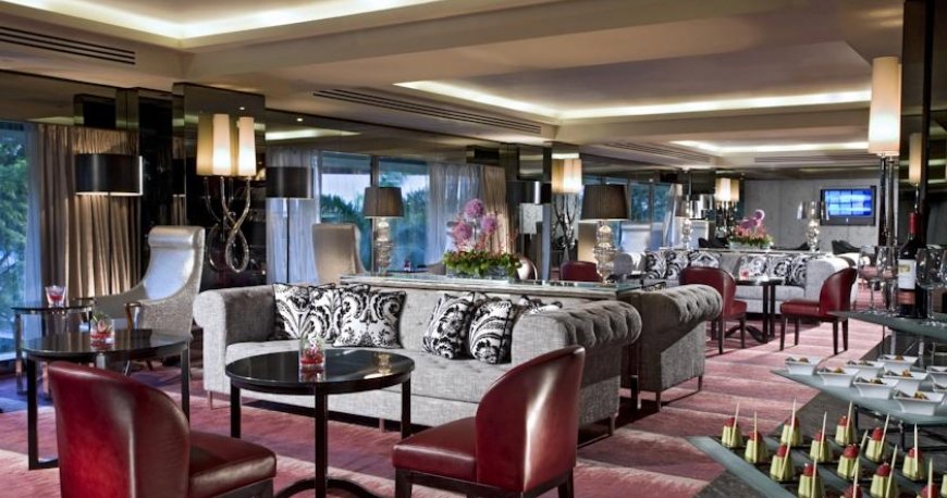 لابی هتل شرایتون تاورز سنگاپور لابی هتل شرایتون تاورز سنگاپور