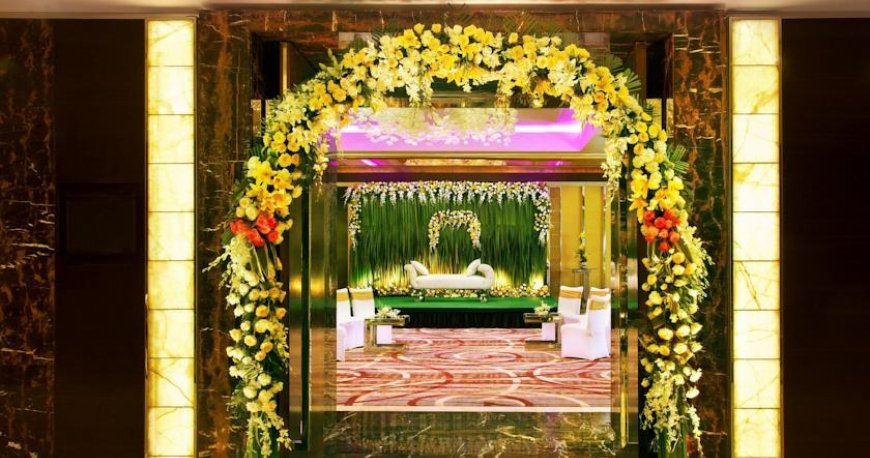 لابی هتل رادیسون بلو دهلی لابی هتل رادیسون بلو دهلی