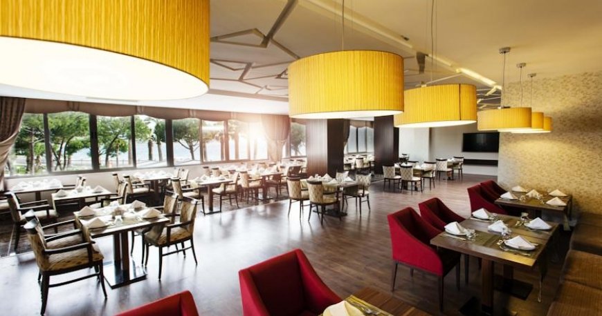 رستوران هتل توسان بیچ رستوران هتل توسان بیچ