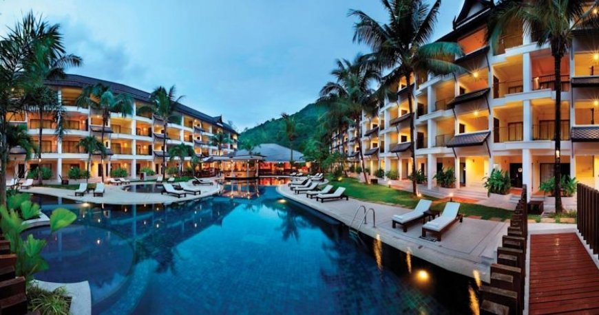 هتل سوئیسوتل ریزورت هتل سوئیسوتل ریزورت