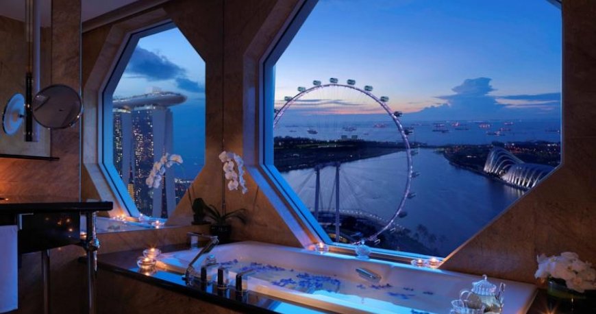 رستوران هتل ریتز کارلتون سنگاپور