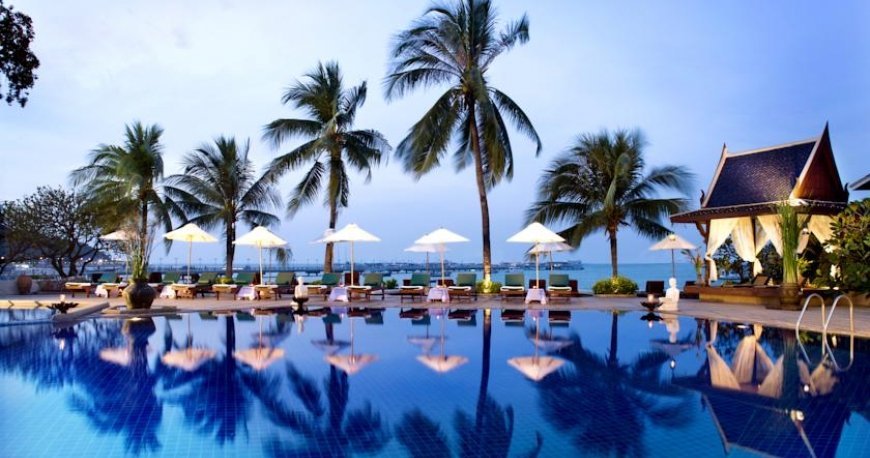 استخر هتل سیام بی شور پاتایا استخر هتل سیام بی شور پاتایا