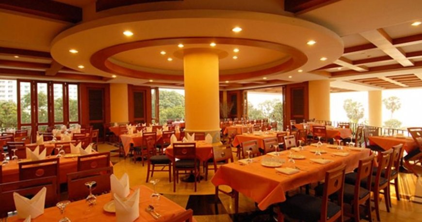 رستوران هتل لانگ بیچ پاتایا رستوران هتل لانگ بیچ پاتایا