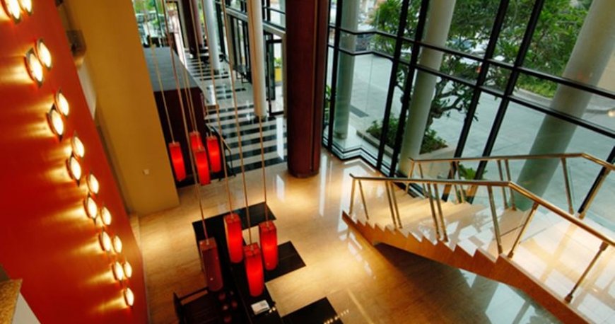 لابی هتل لانگ بیچ پاتایا لابی هتل لانگ بیچ پاتایا