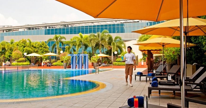 استخر هتل مارینا مندرین سنگاپور