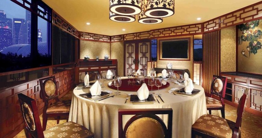 رستوران هتل مارینا مندرین سنگاپور