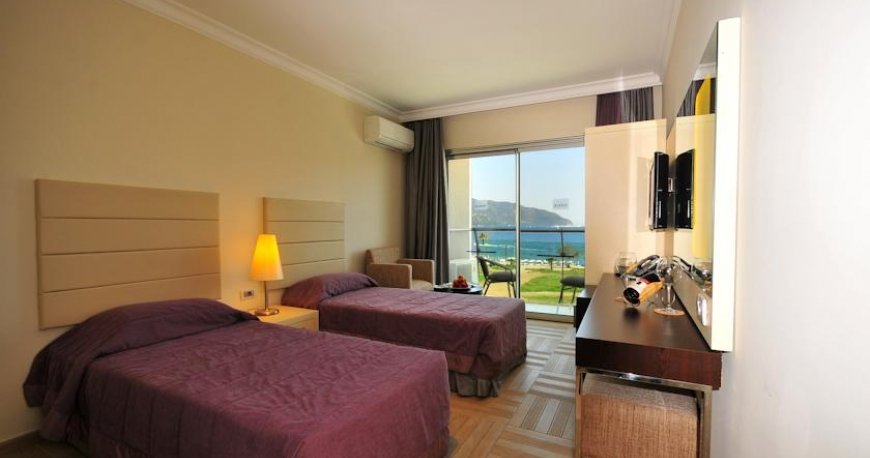 اتاق هتل بلو بی پلاتینیوم