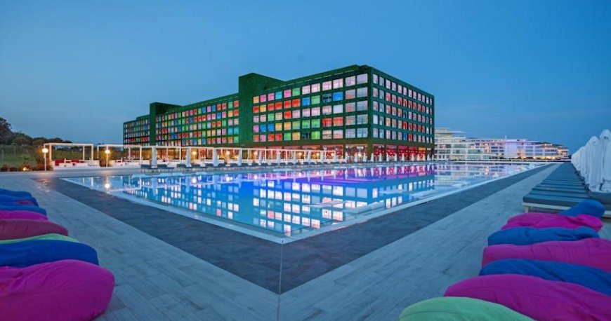 هتل آدم و حوا آنتالیا