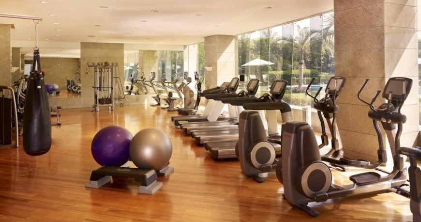سالن بدنسازی هتل حیات ریجنسی بمبئی سالن بدنسازی هتل حیات ریجنسی بمبئی