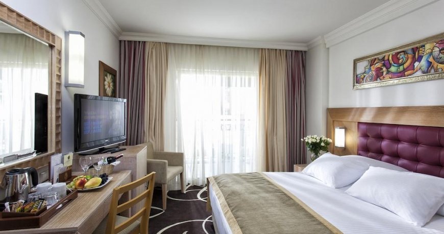 اتاق هتل آلوادونا آنتالیا