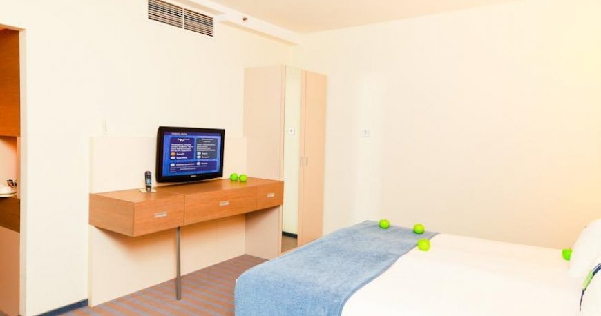 اتاق هتل هالیدی این سنت پترزبورگ اتاق هتل هالیدی این سنت پترزبورگ