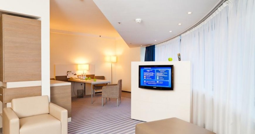 اتاق هتل هالیدی این سنت پترزبورگ اتاق هتل هالیدی این سنت پترزبورگ