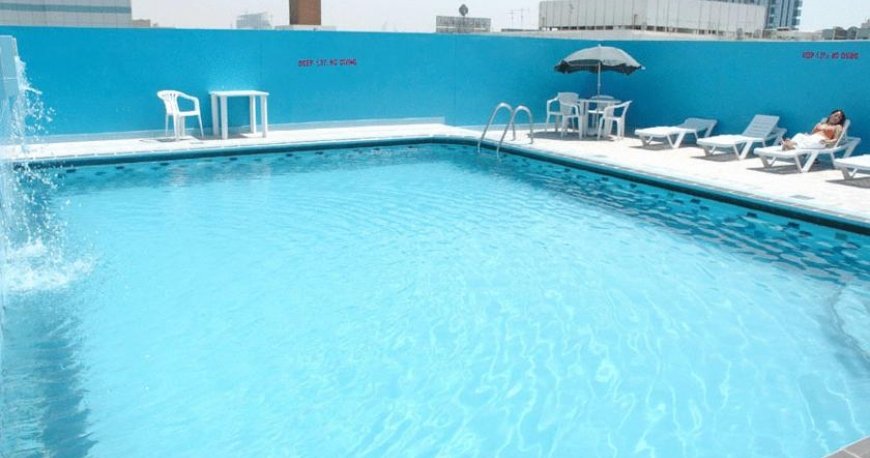 استخر هتل رافی دبی