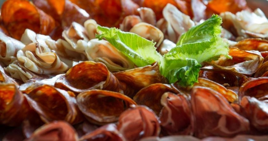 رستوران هتل زیرو فیت