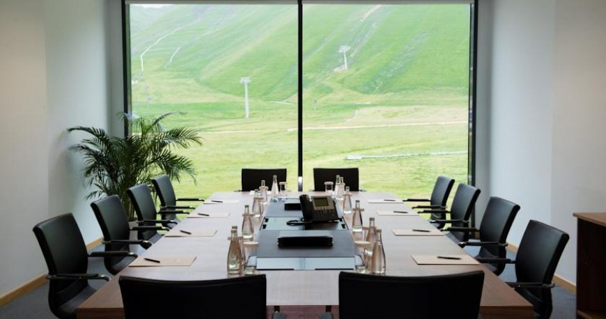 هتل زیرو فیت