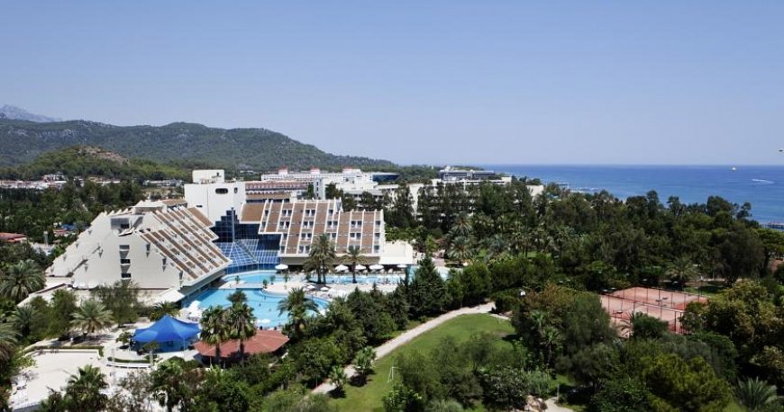 هتل کوئینز پارک آنتالیا