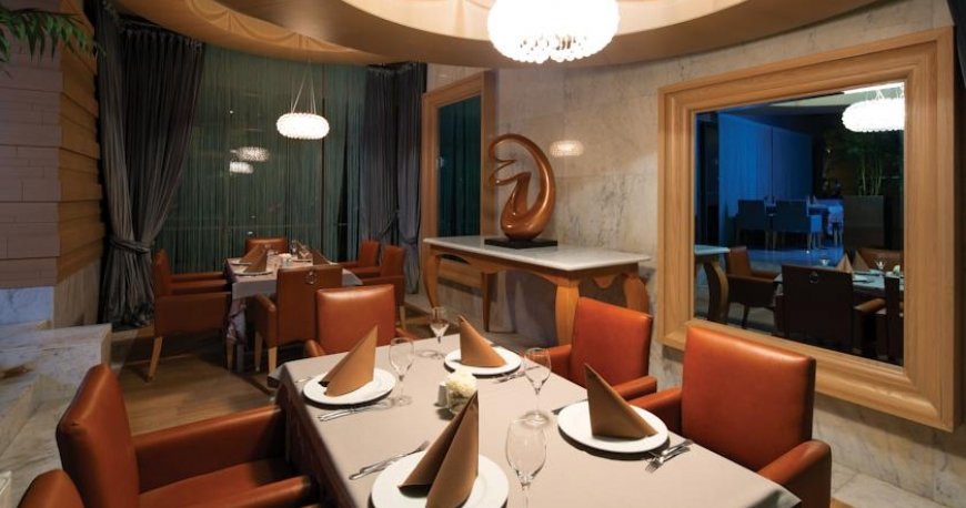 رستوران هتل کورنلیا آنتالیا رستوران هتل کورنلیا آنتالیا